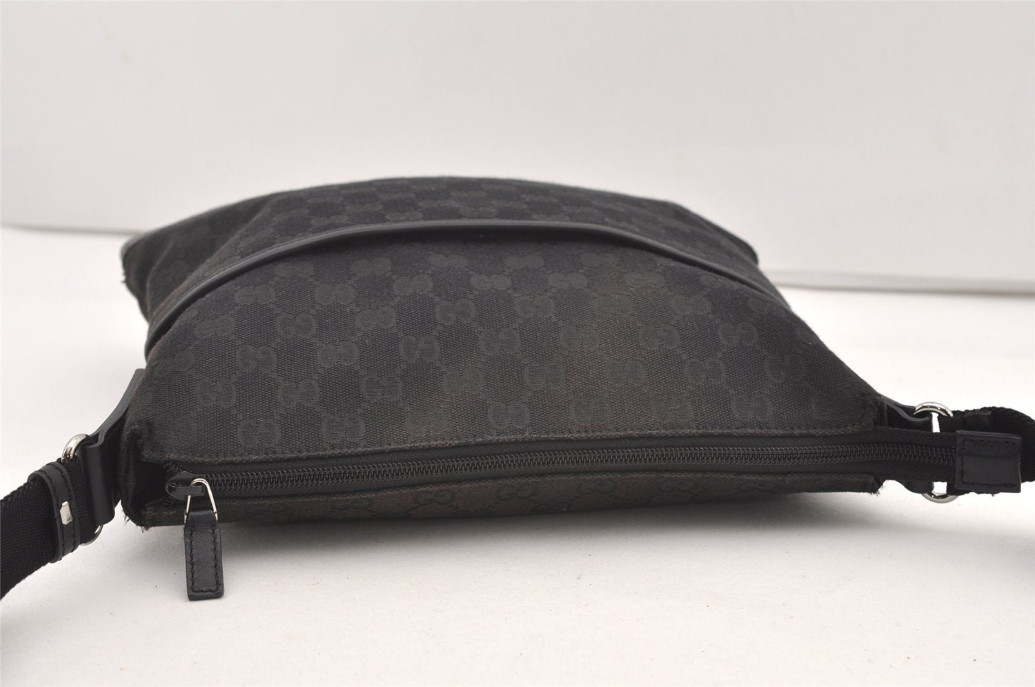 Authentic GUCCI Shoulder Cross Body Bag GG Canvas Leather 145857 Black 2988J