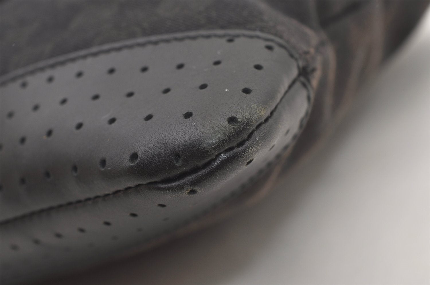 Authentic GUCCI Shoulder Cross Body Bag GG Canvas Leather 145857 Black 2988J