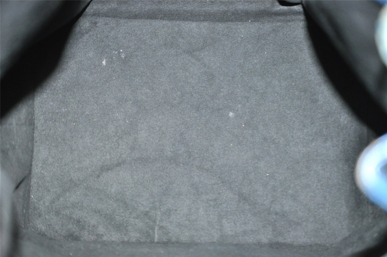 Authentic Louis Vuitton Epi Petit Noe Drawstring Bag M44105 Blue Junk 2990I