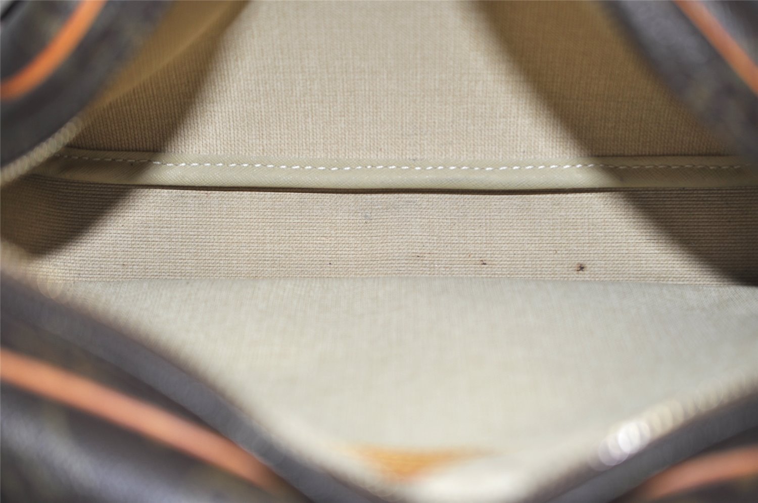 Authentic Louis Vuitton Monogram Reporter PM Shoulder Cross Bag M45254 LV 2996J