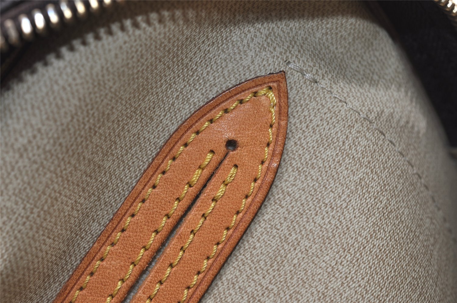 Authentic Louis Vuitton Monogram Reporter PM Shoulder Cross Bag M45254 LV 2996J