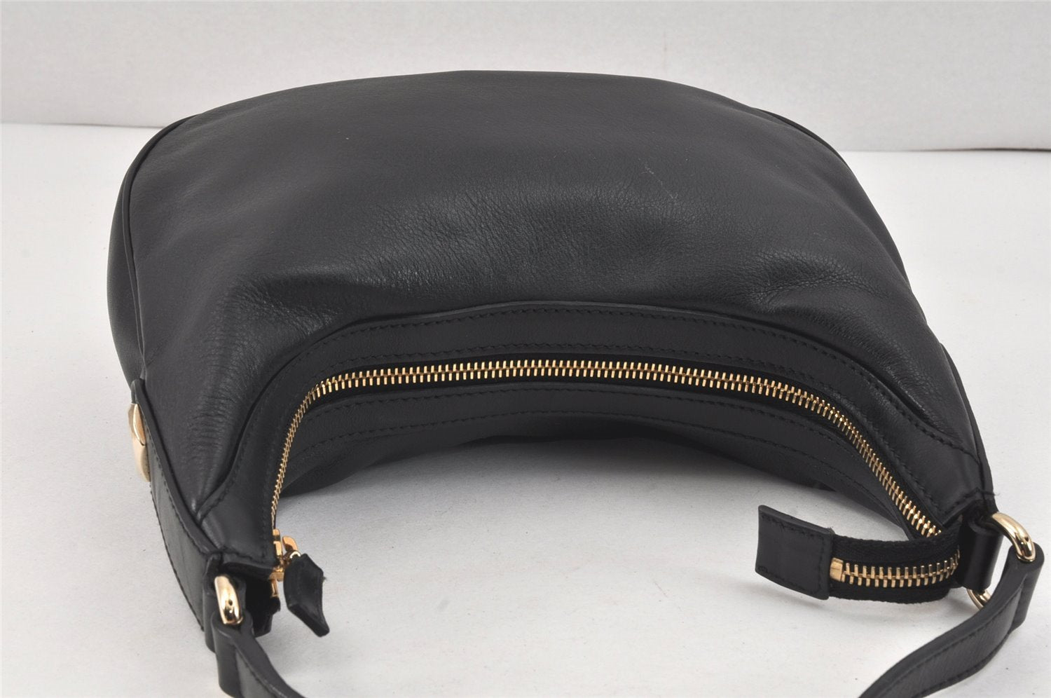 Authentic GUCCI Charmy Shoulder Hand Bag Purse Leather 154395 Black 3001K