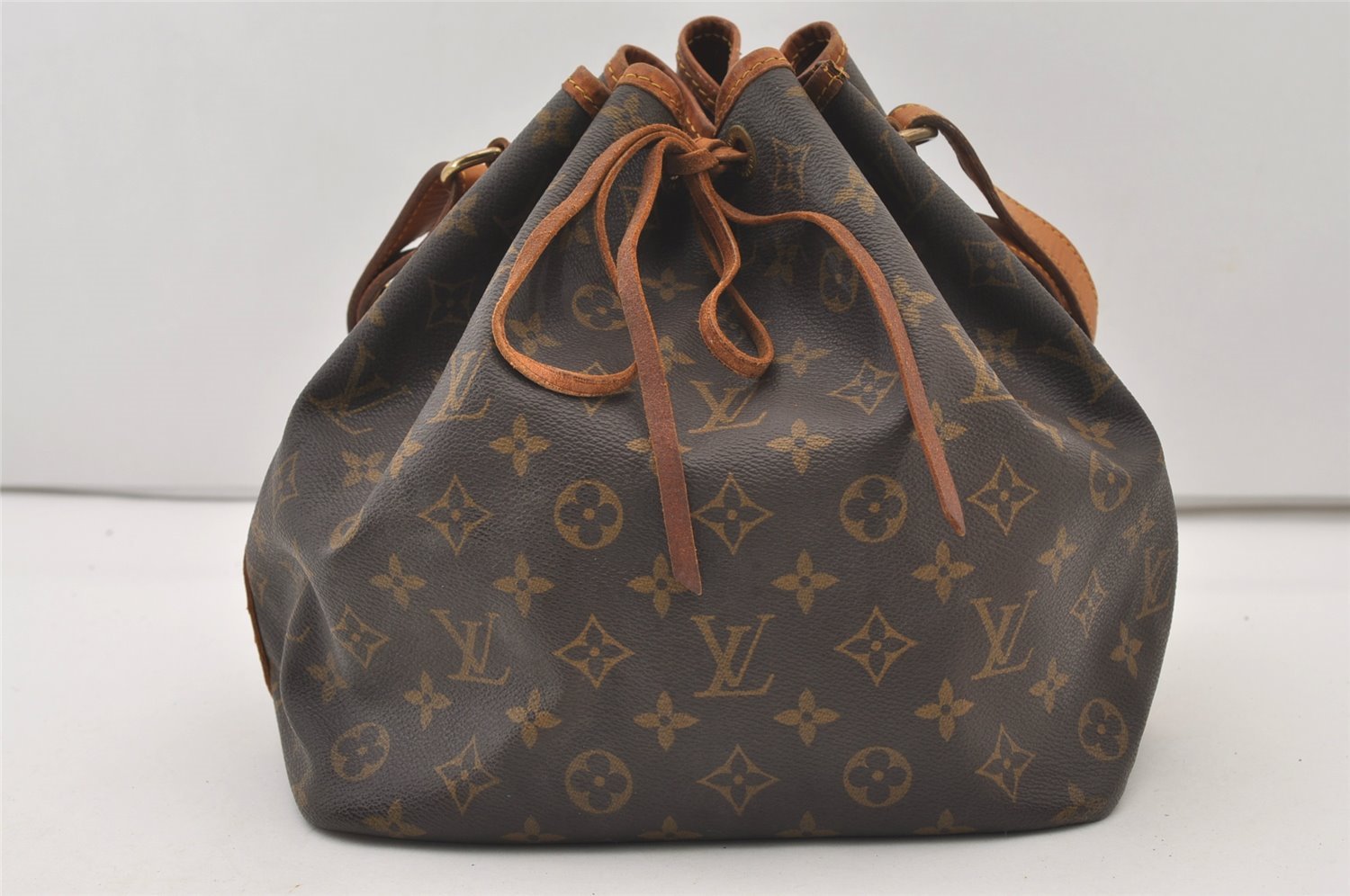 Authentic Louis Vuitton Monogram Petit Noe M42226 Shoulder Drawstring Bag 3003J