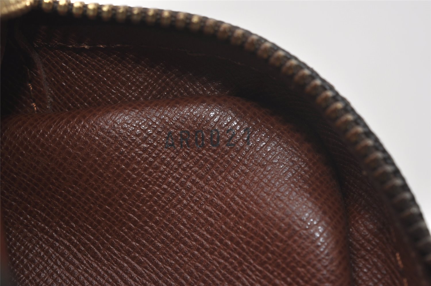 Authentic Louis Vuitton Monogram Amazone Shoulder Cross Bag M45236 Junk 3005I