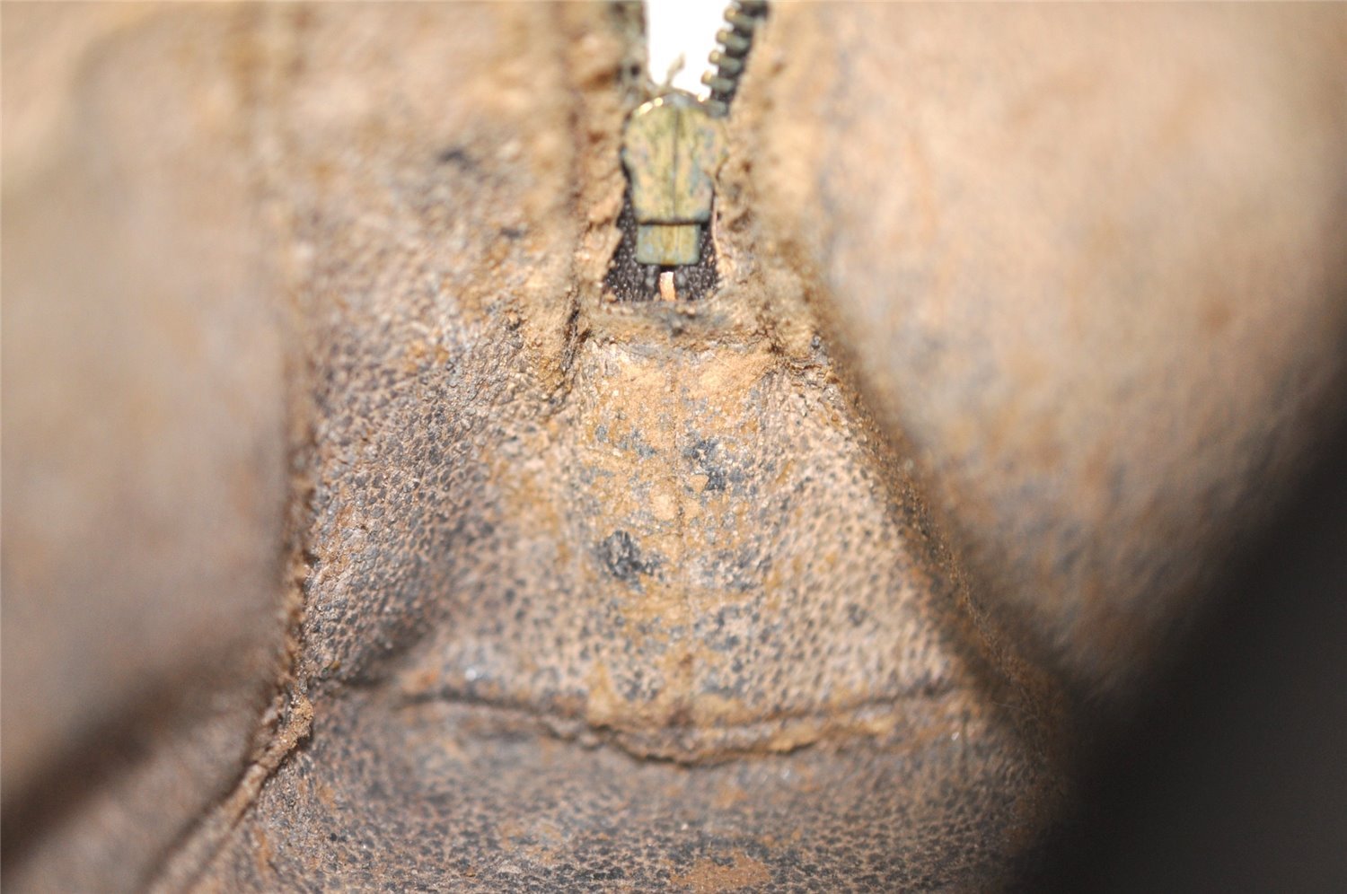 Authentic Louis Vuitton Monogram Pochette Cosmetic Pouch M47515 LV Junk 3008J