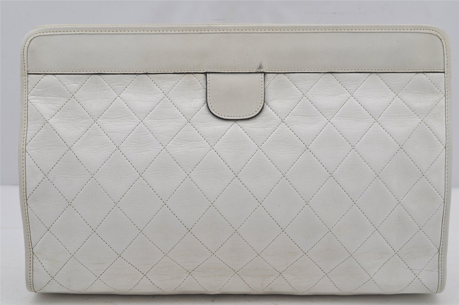 Authentic CHANEL Calf Skin Matelasse CoCo Mark Clutch Hand Bag Purse White 3010J