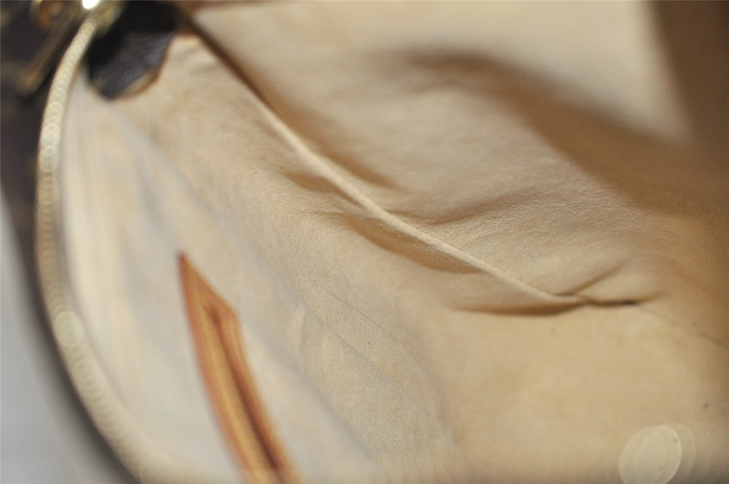 Authentic Louis Vuitton Monogram Looping GM Shoulder Bag M51145 LV 3011J