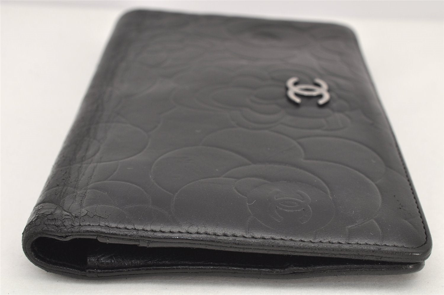 Authentic CHANEL Camellia Calf Skin CC Logo Bifold Long Wallet Purse Black 3011K