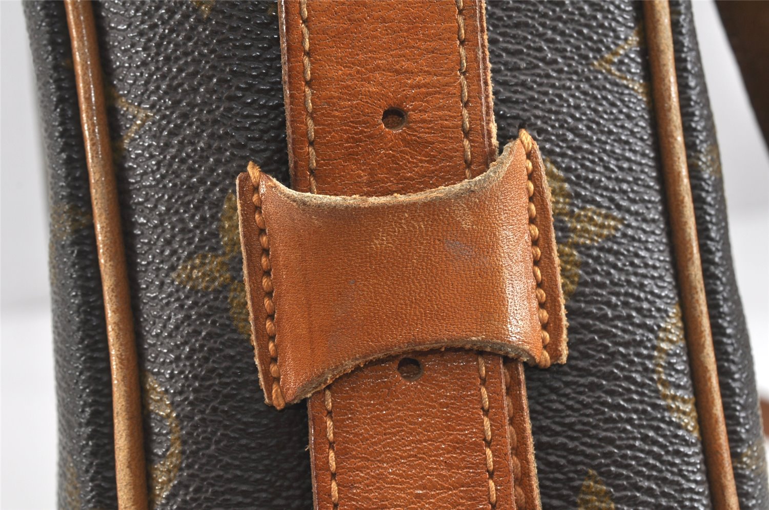 Auth Louis Vuitton Monogram Sac Bandouliere 30 Shoulder Bag USA Model LV 3016K