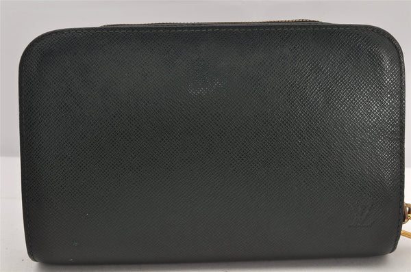 Authentic Louis Vuitton Taiga Baikal Clutch Bag Green M30184 LV 3017K