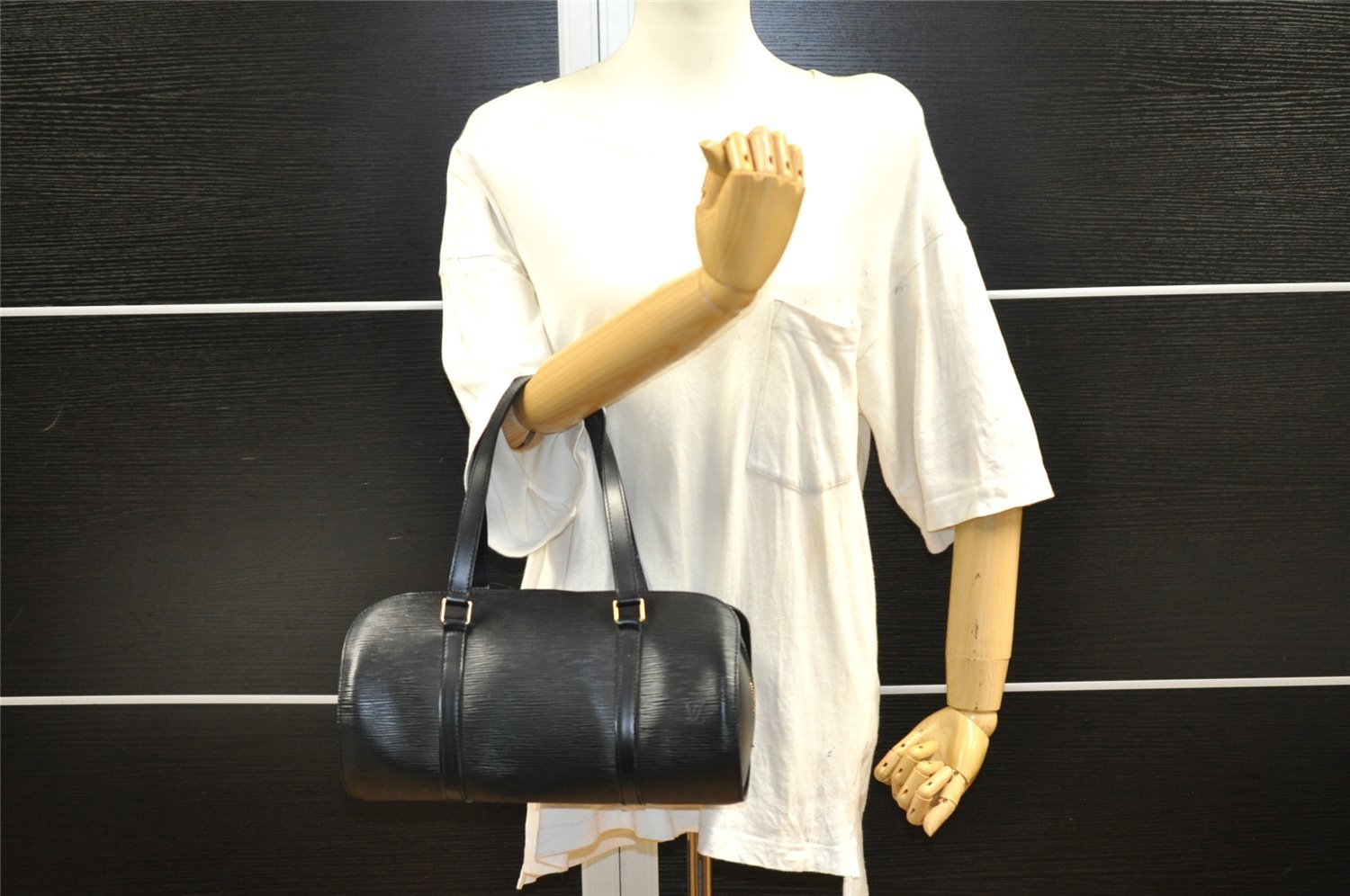 Authentic Louis Vuitton Epi Soufflot Black Hand Bag M52222 LV 3023I