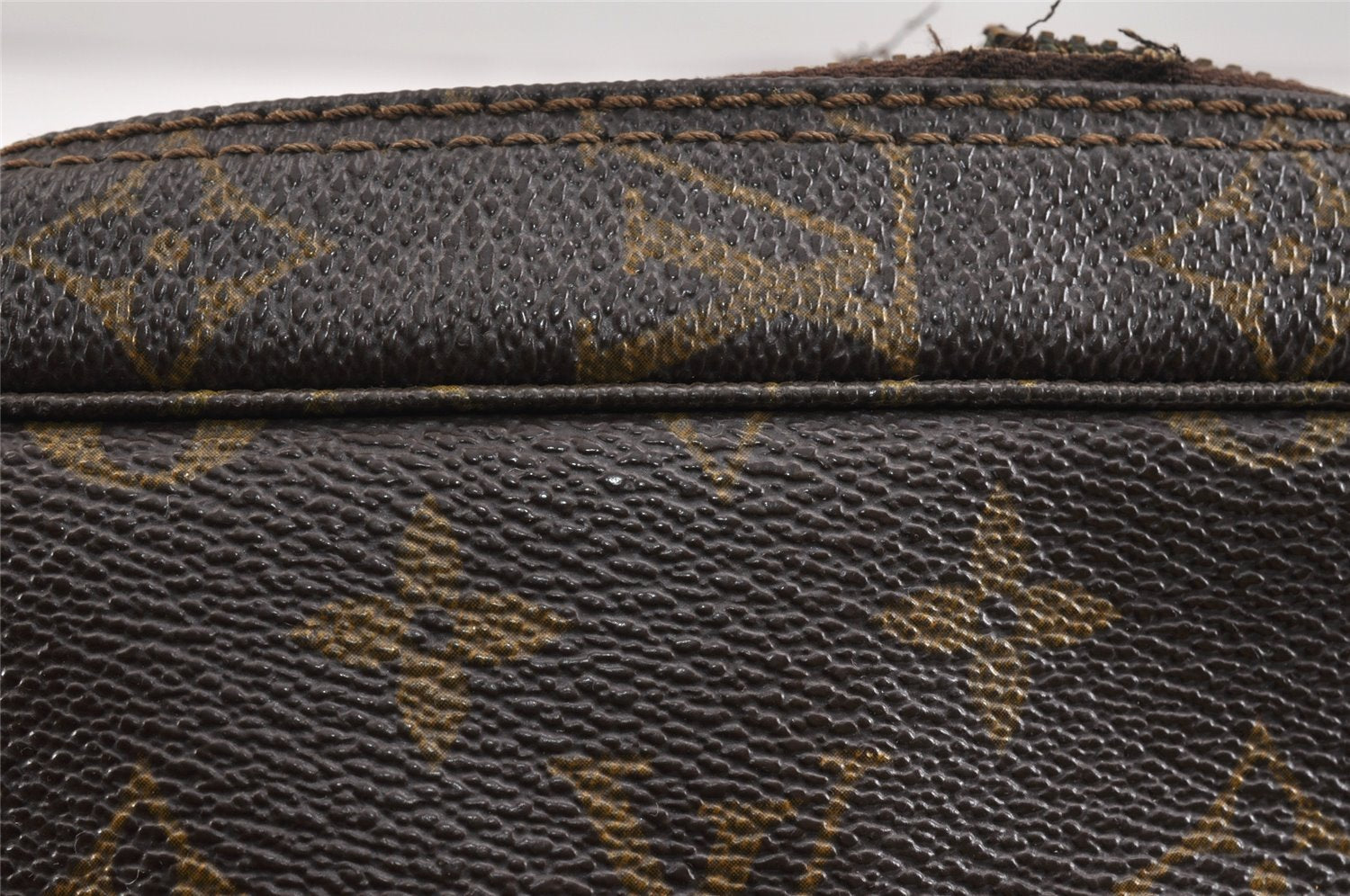 Auth Louis Vuitton Monogram Trousse Toilette 23 Clutch Bag M47524 Junk 3025K