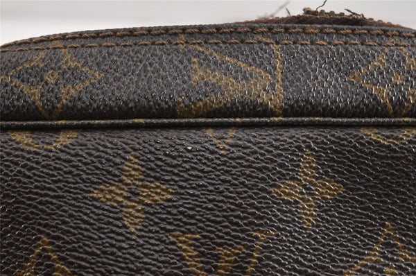 Auth Louis Vuitton Monogram Trousse Toilette 23 Clutch Bag M47524 Junk 3025K