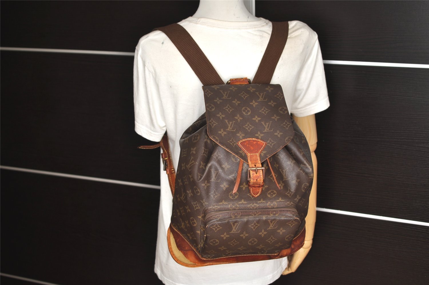 Authentic Louis Vuitton Monogram Montsouris GM Backpack M51135 LV Junk 3031K