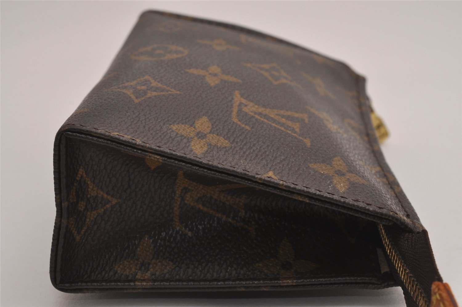 Authentic Louis Vuitton Monogram Poche Toilette 15 M47546 Cosmetics Pouch 3033J