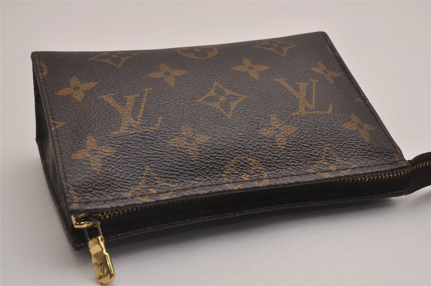 Authentic Louis Vuitton Monogram Poche Toilette 15 M47546 Cosmetics Pouch 3033J