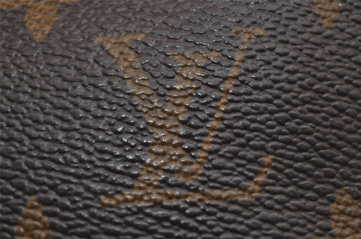 Authentic Louis Vuitton Monogram Poche Toilette 15 M47546 Cosmetics Pouch 3033J