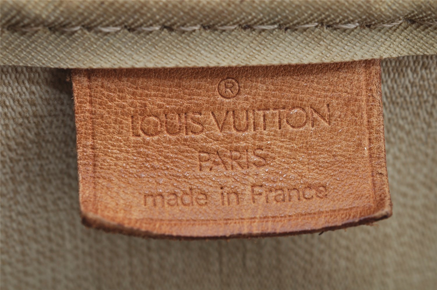 Authentic Louis Vuitton Monogram Deauville Hand Bag M47270 LV 3039I