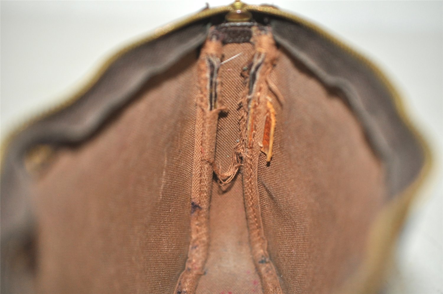 Authentic Louis Vuitton Monogram Pochette Accessoires Pouch M51980 LV 3042J