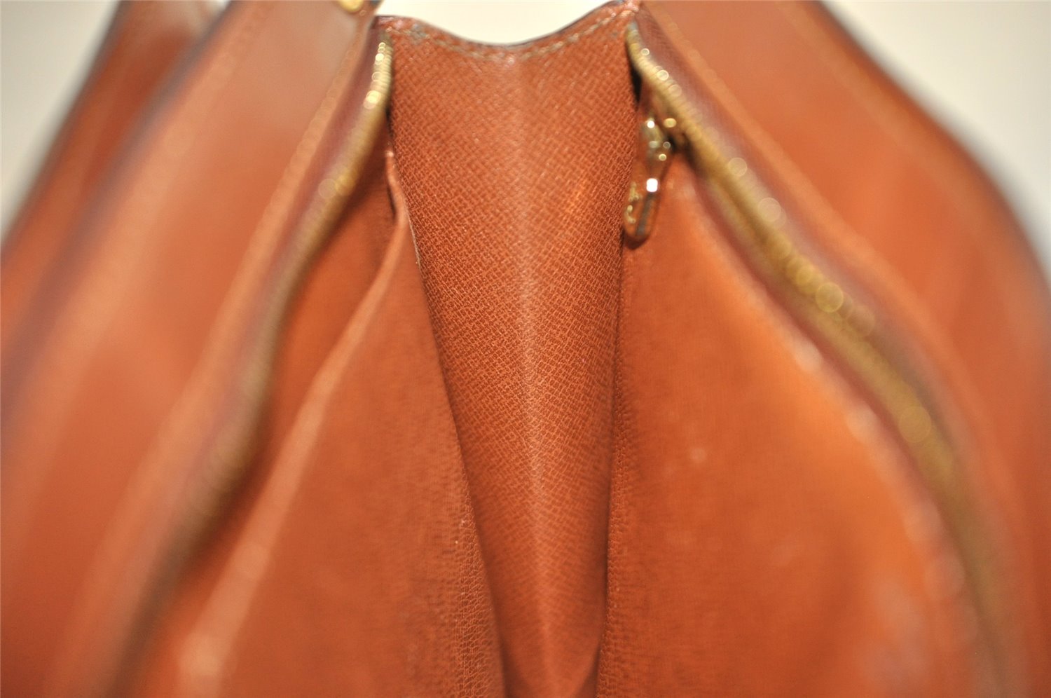 Authentic Louis Vuitton Monogram Enghien Shoulder Cross Bag M51205 LV 3047I