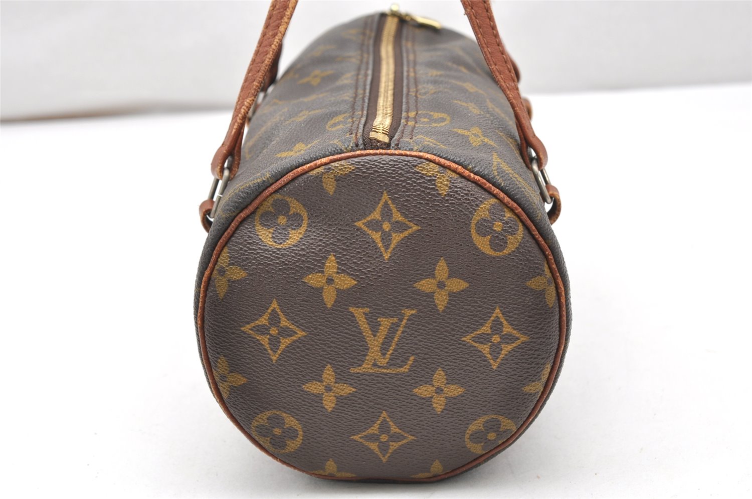 Authentic Louis Vuitton Monogram Papillon 26 Hand Bag Old Model LV 3050K