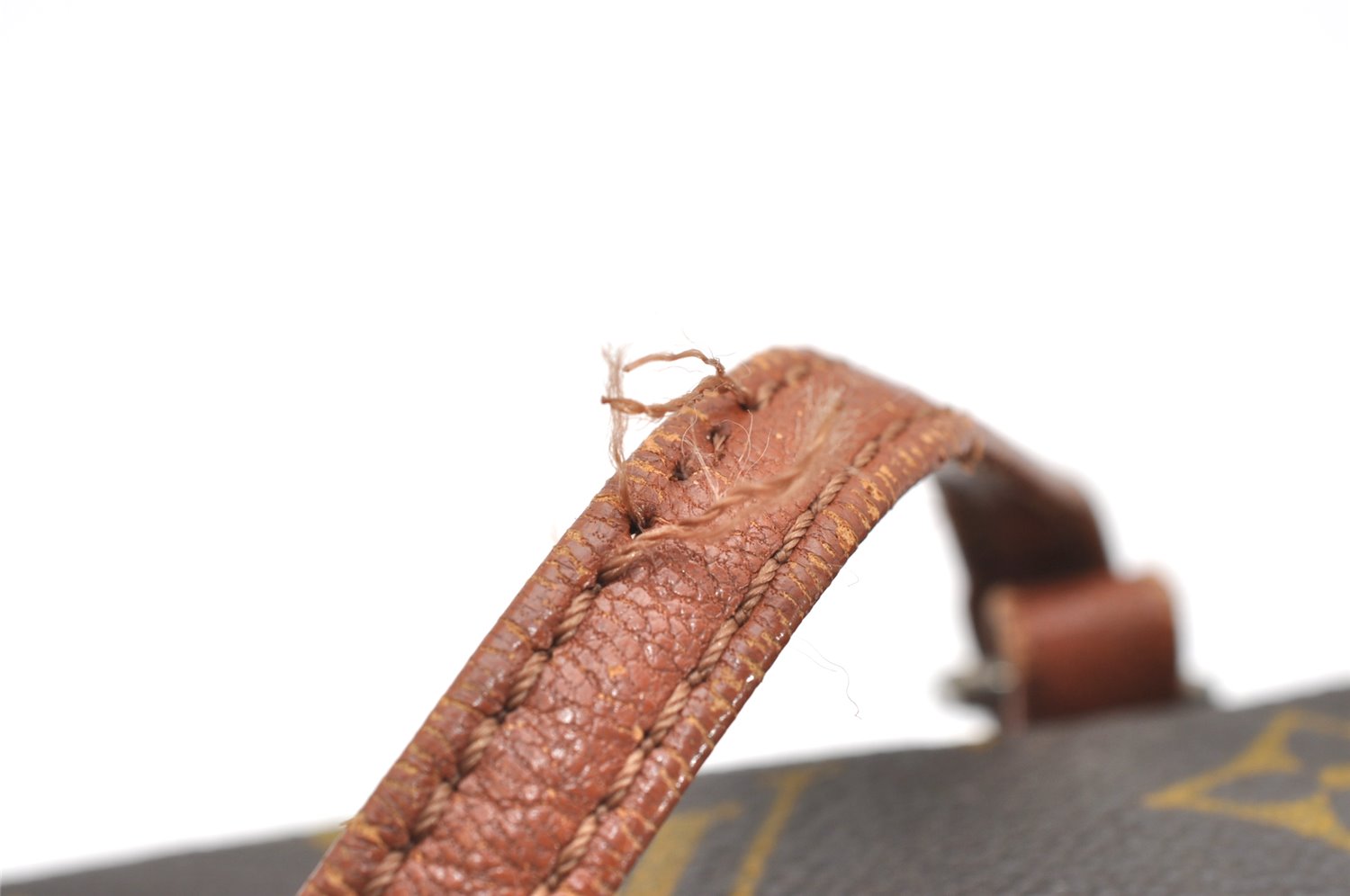 Authentic Louis Vuitton Monogram Papillon 26 Hand Bag Old Model LV 3050K