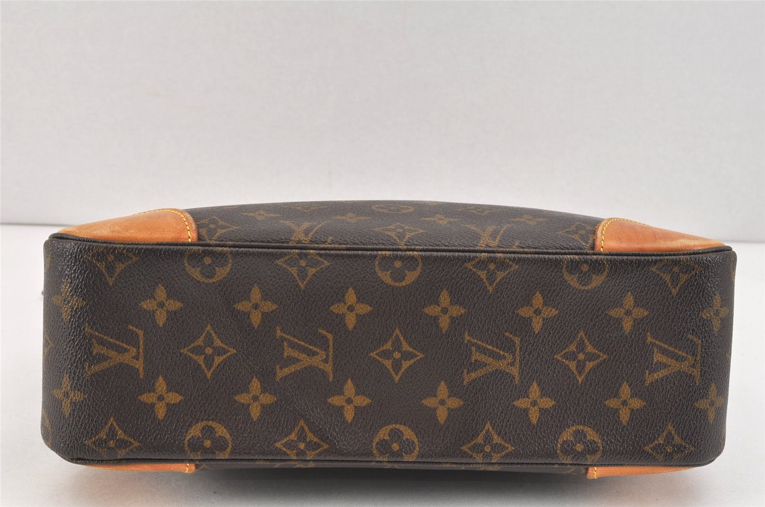 Authentic Louis Vuitton Monogram Boulogne 30 Shoulder Cross Bag M52165 LV 3053K