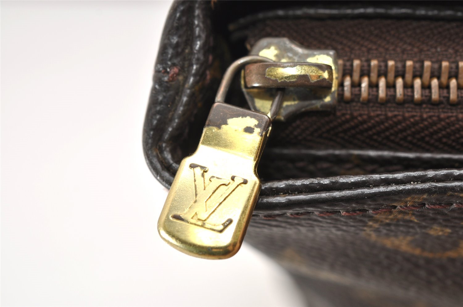 Authentic Louis Vuitton Monogram Cabas Mezzo Shoulder Tote Bag M51151 Junk 3054K