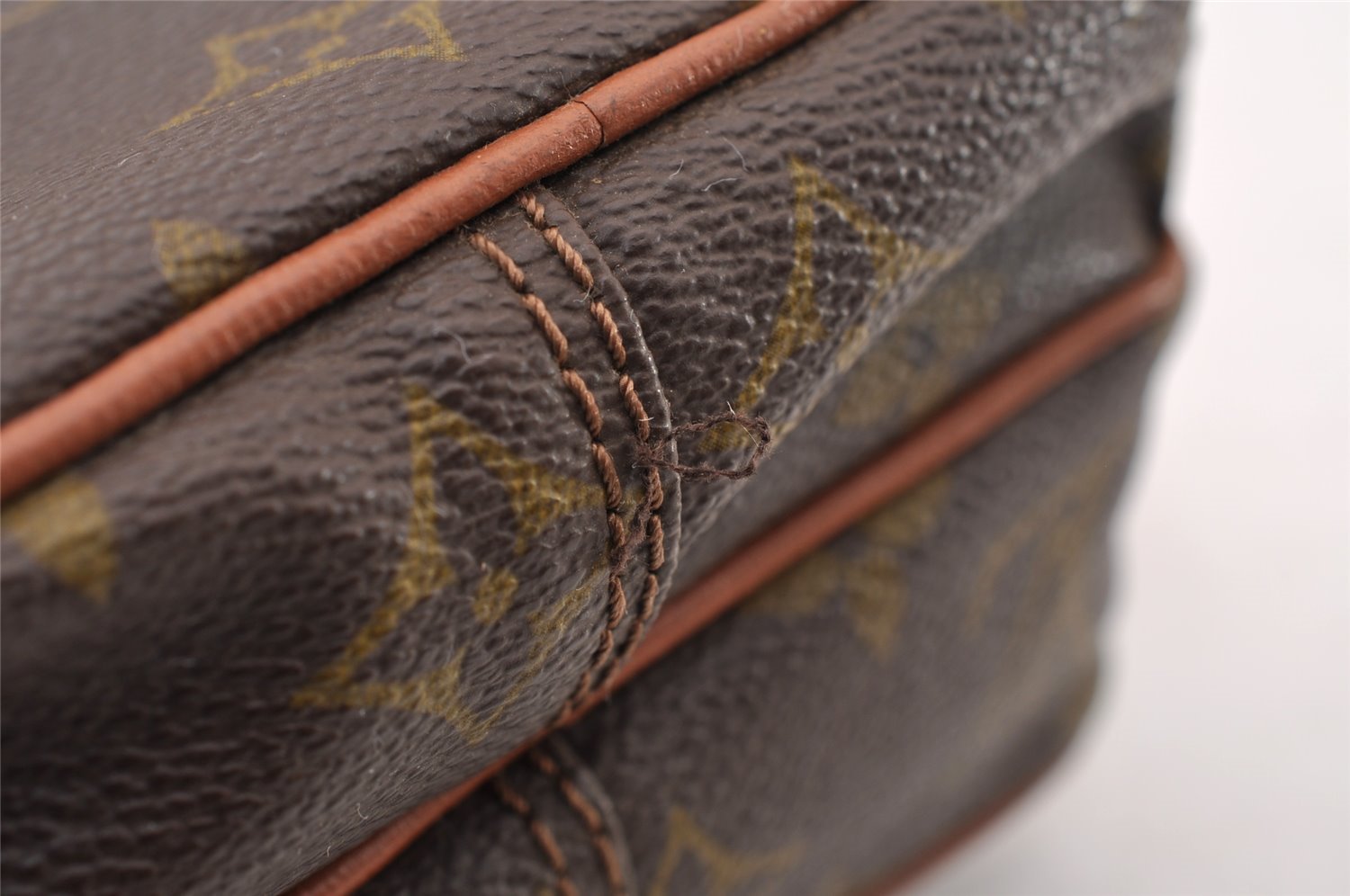 Authentic Louis Vuitton Monogram Amazone Shoulder Cross Body Bag Old Model 3055I