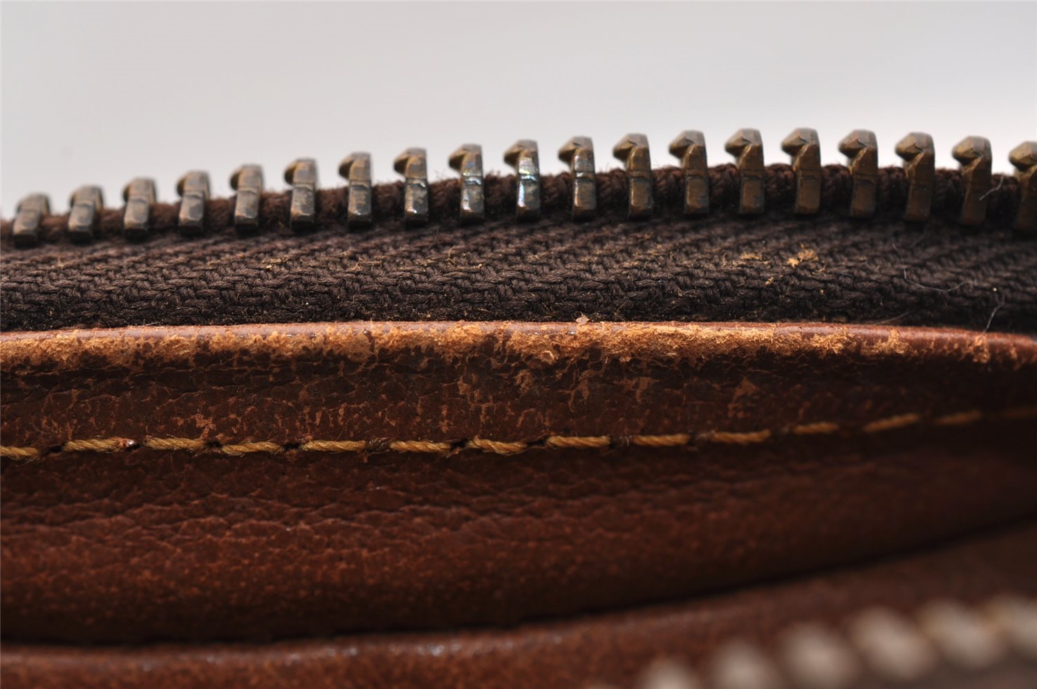 Authentic Louis Vuitton Monogram Amazone Shoulder Cross Body Bag Old Model 3055I