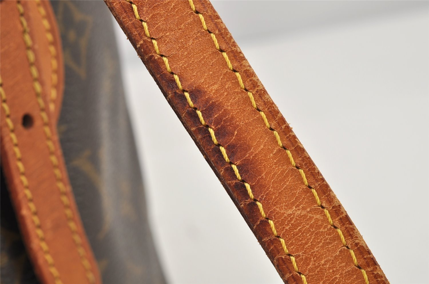 Authentic Louis Vuitton Monogram Bucket PM Shoulder Tote Bag M42238 LV 3056K