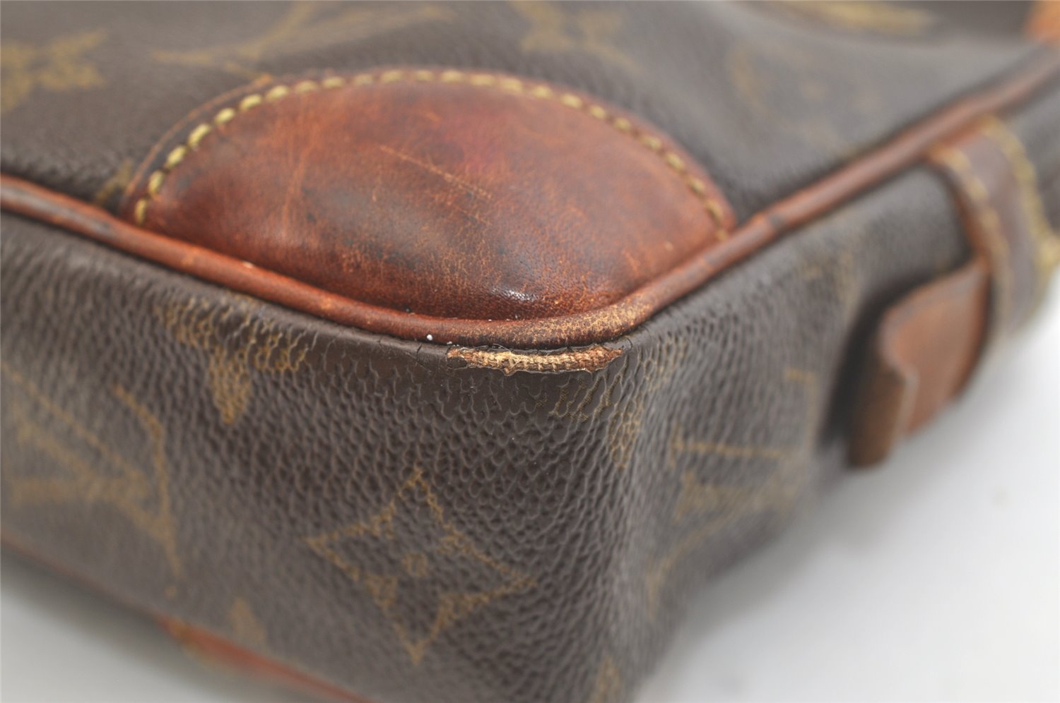 Authentic Louis Vuitton Monogram Marly Dragonne Clutch Hand Bag Old Model 3057K