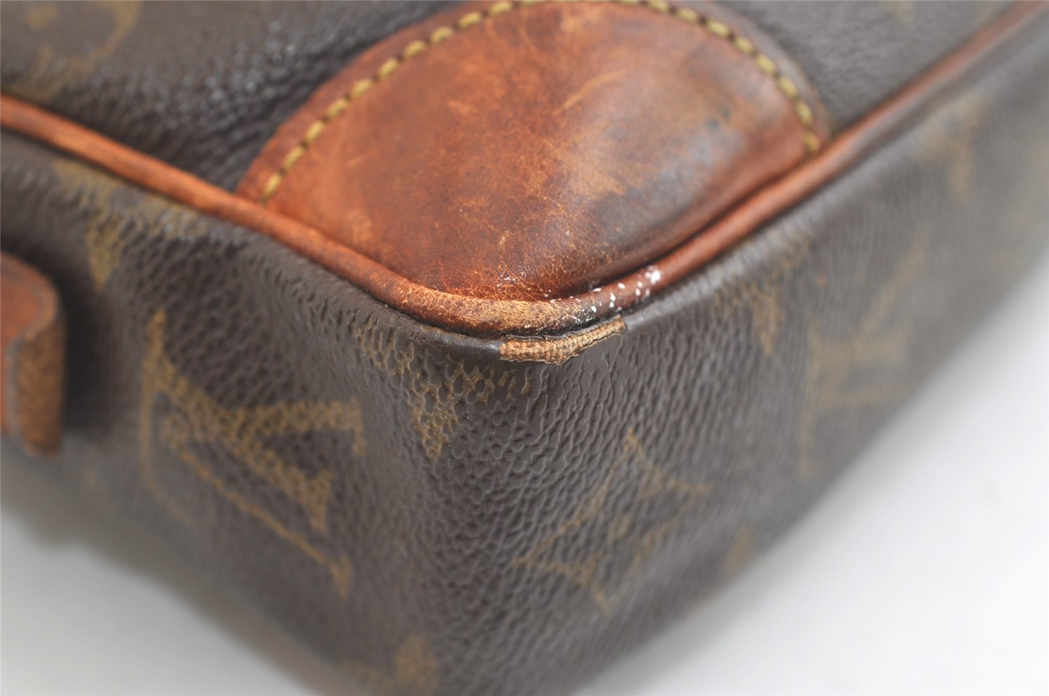 Authentic Louis Vuitton Monogram Marly Dragonne Clutch Hand Bag Old Model 3057K