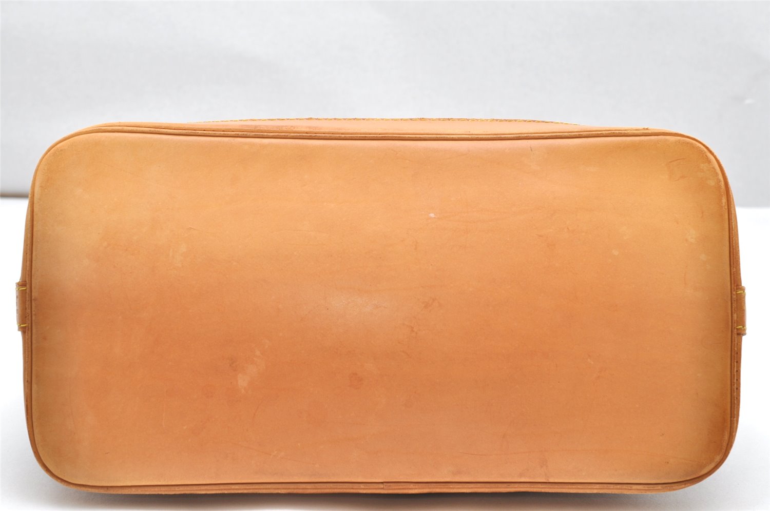 Authentic Louis Vuitton Monogram Alma Hand Bag Purse M51130 LV 3059K