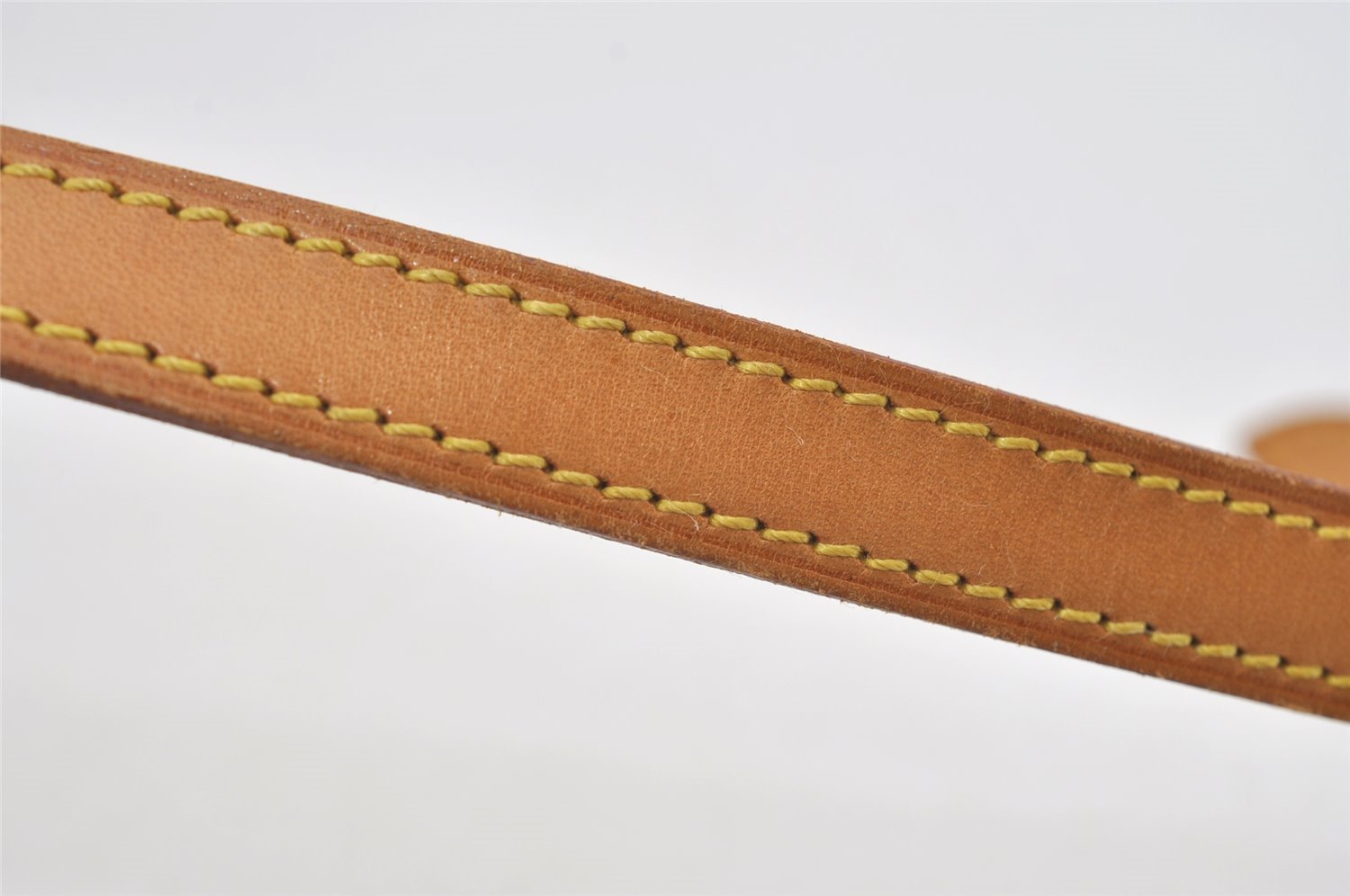 Authentic Louis Vuitton Leather Shoulder Strap For Bucket PM 27.6