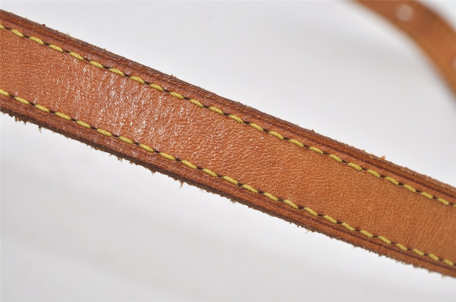 Authentic Louis Vuitton Leather Shoulder Strap For Bucket PM 27.6