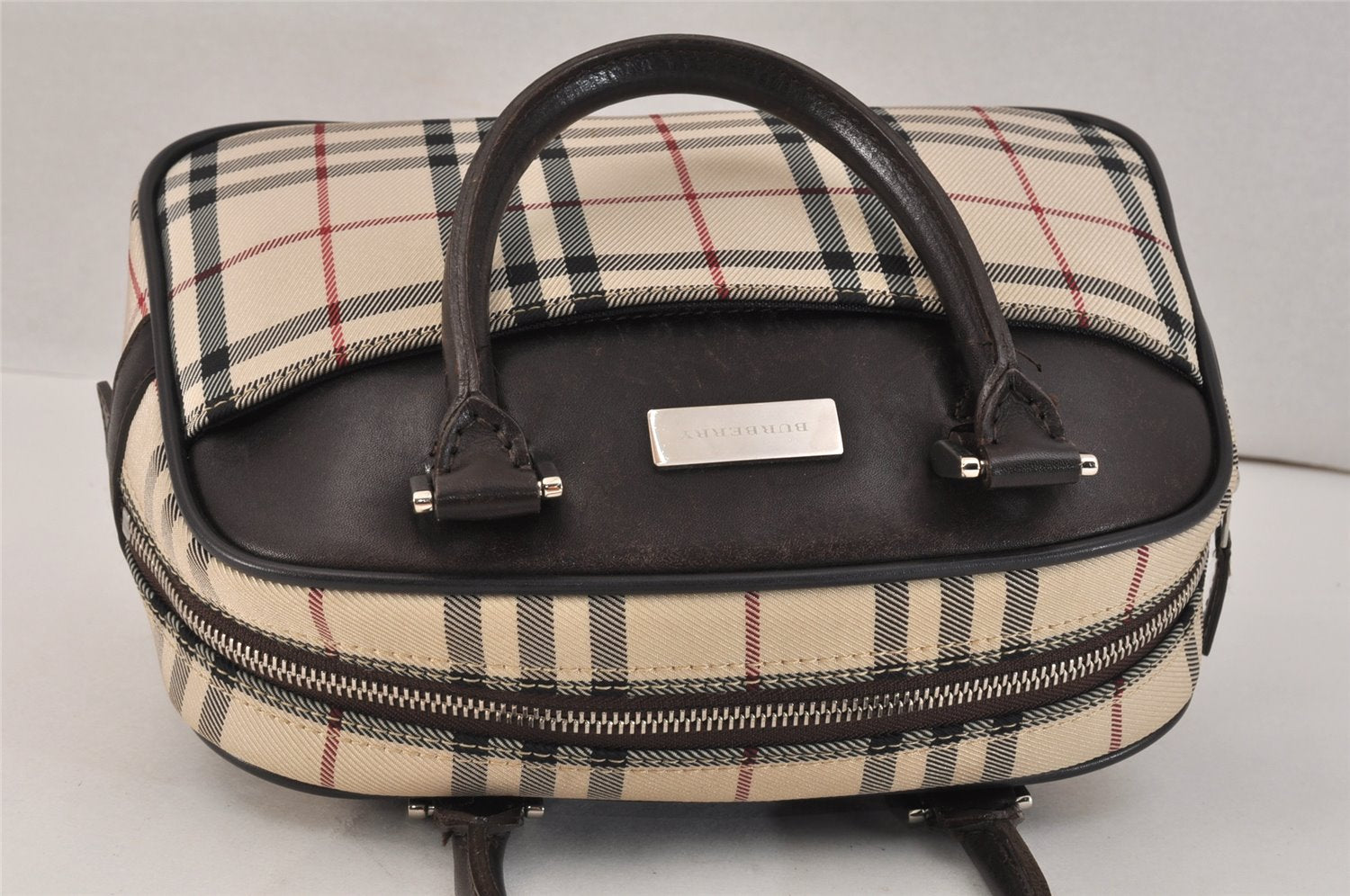 Authentic BURBERRY Vintage Nova Check Nylon Leather Hand Bag Purse Beige 3062K