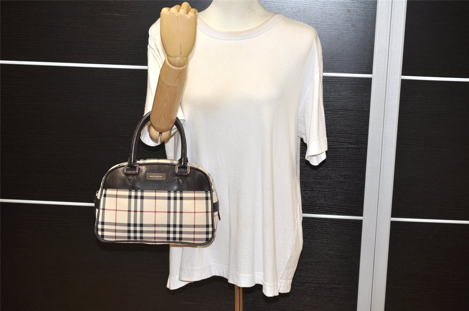 Authentic BURBERRY Vintage Nova Check Nylon Leather Hand Bag Purse Beige 3062K