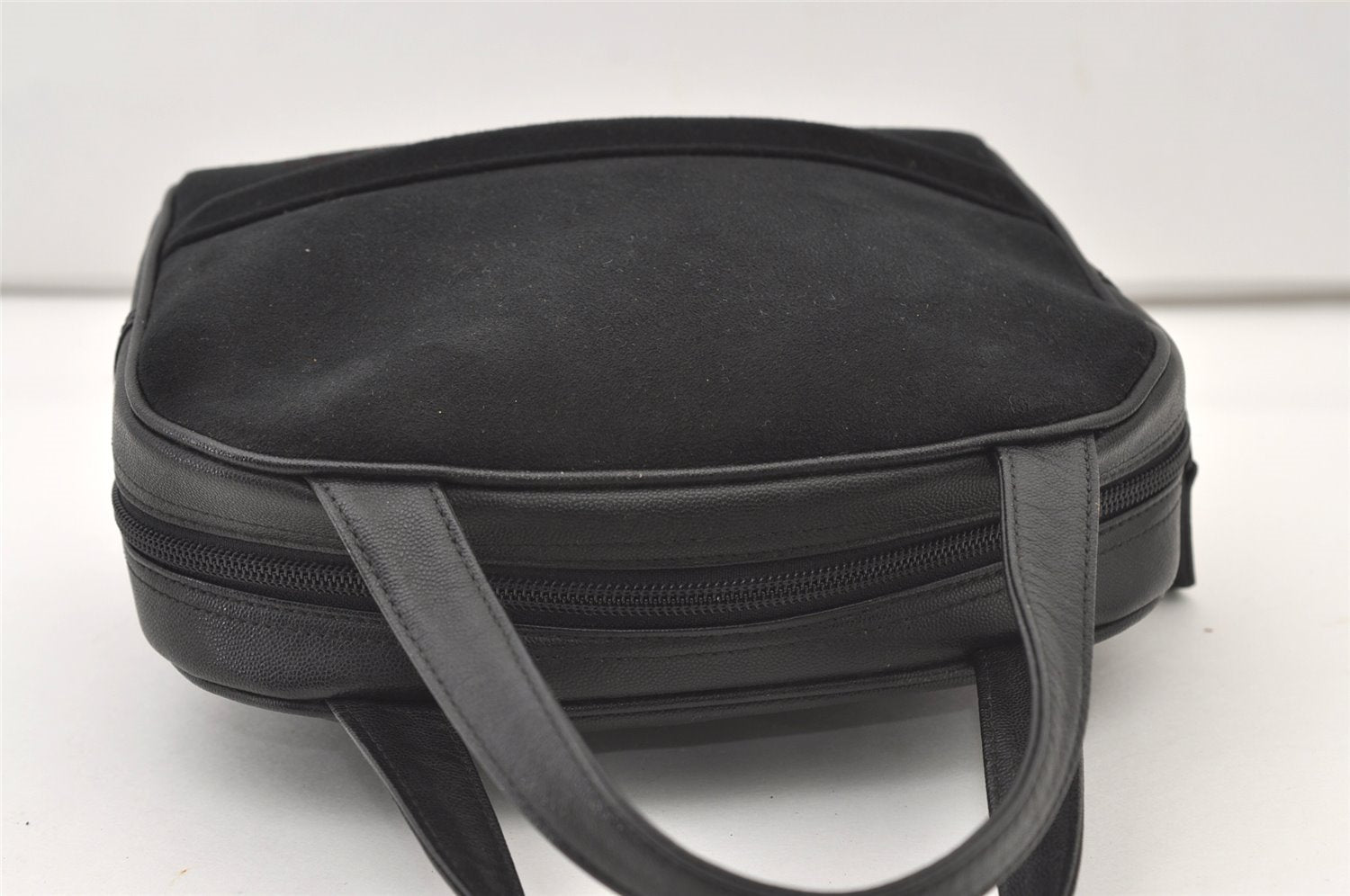 Authentic Burberrys Vintage Suede Leather Shoulder Hand Bag Purse Black 3063J