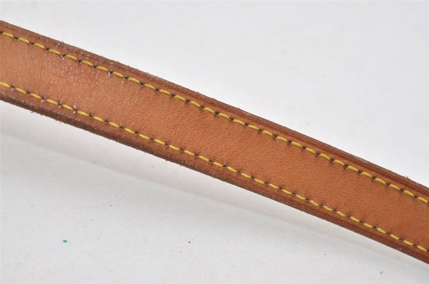 Authentic Louis Vuitton Leather Shoulder Strap For Bucket PM 27.6