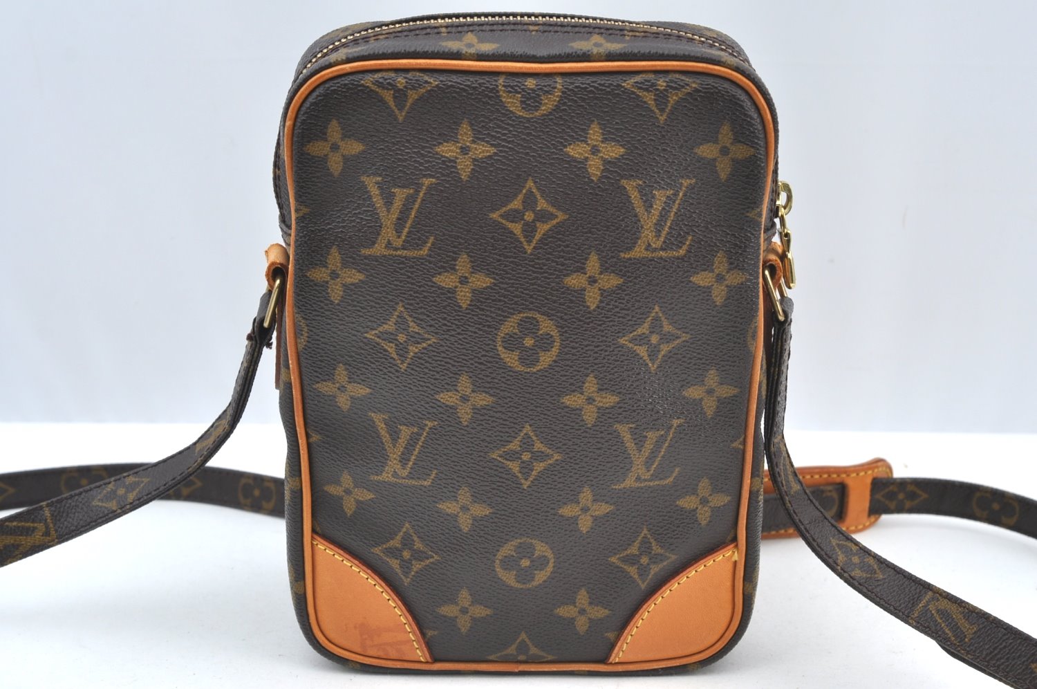 Authentic Louis Vuitton Monogram Amazone Shoulder Cross Body Bag M45236 LV 3066H