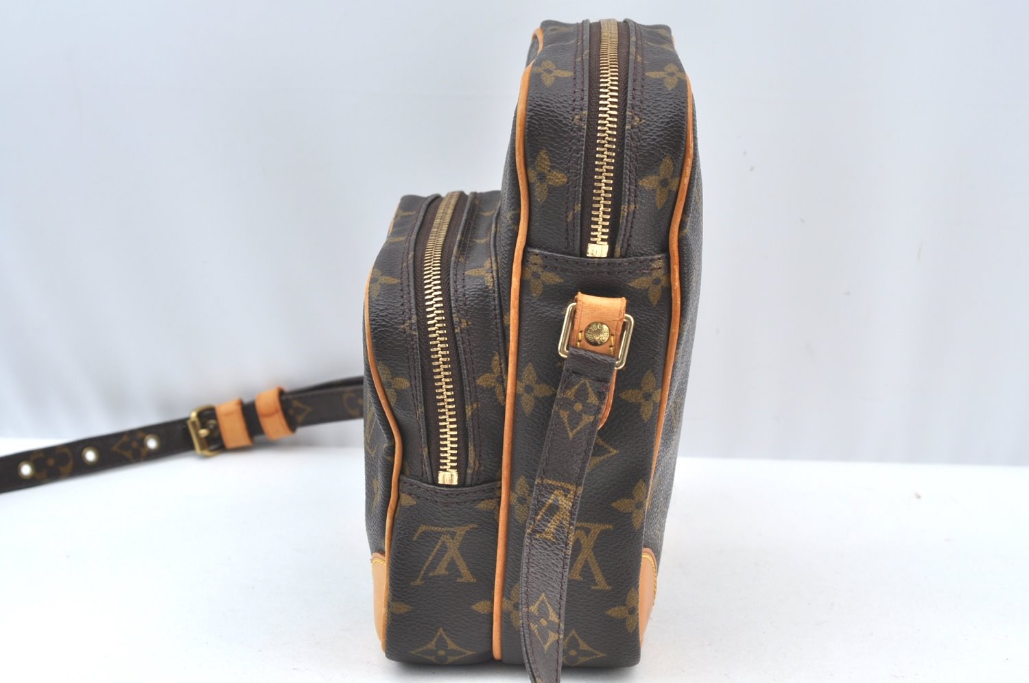 Authentic Louis Vuitton Monogram Amazone Shoulder Cross Body Bag M45236 LV 3066H