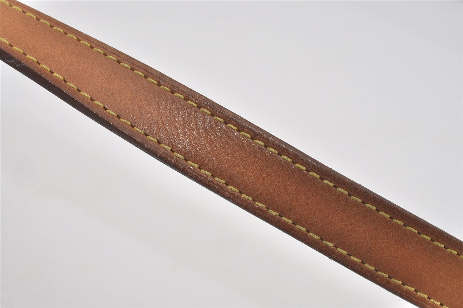 Authentic Louis Vuitton Leather Shoulder Strap For Bucket GM 31.9