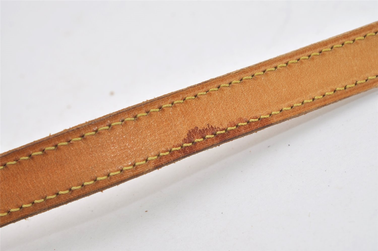 Authentic Louis Vuitton Leather Shoulder Strap For Bucket GM 31.9