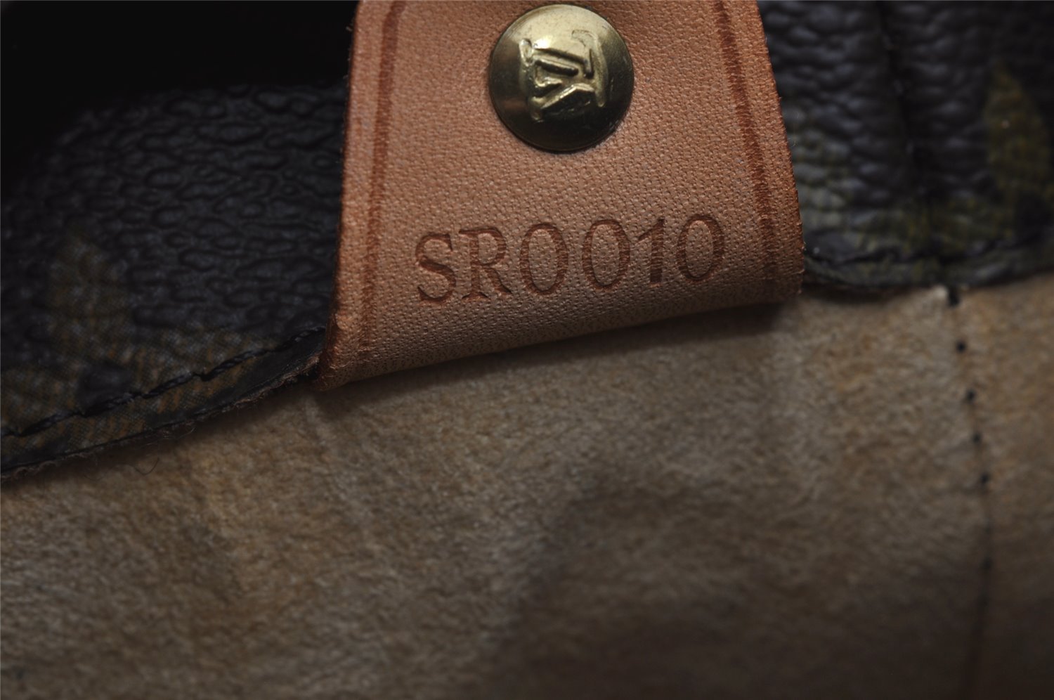 Authentic Louis Vuitton Monogram Luco Shoulder Tote Bag M51155 LV 3068J