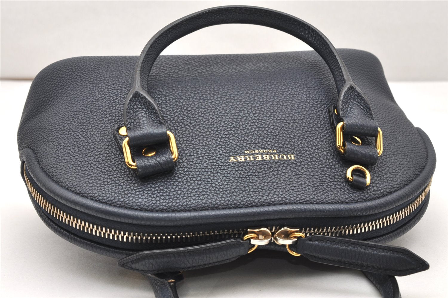 Authentic BURBERRY Vintage Leather 2Way Shoulder Hand Bag Purse Navy 3069K