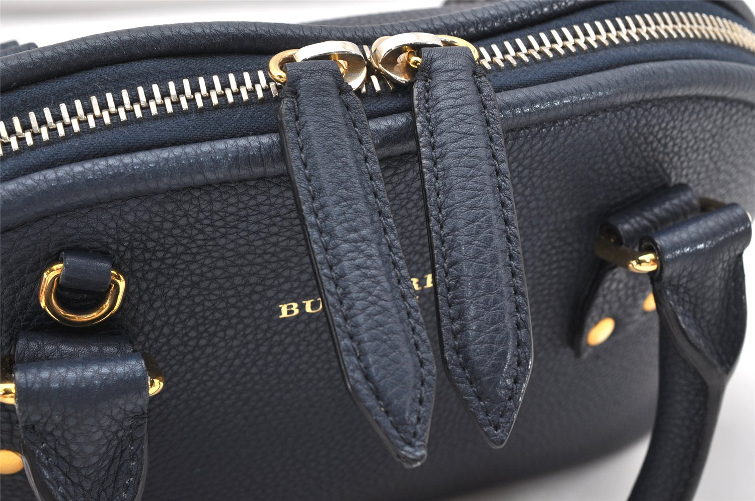 Authentic BURBERRY Vintage Leather 2Way Shoulder Hand Bag Purse Navy 3069K