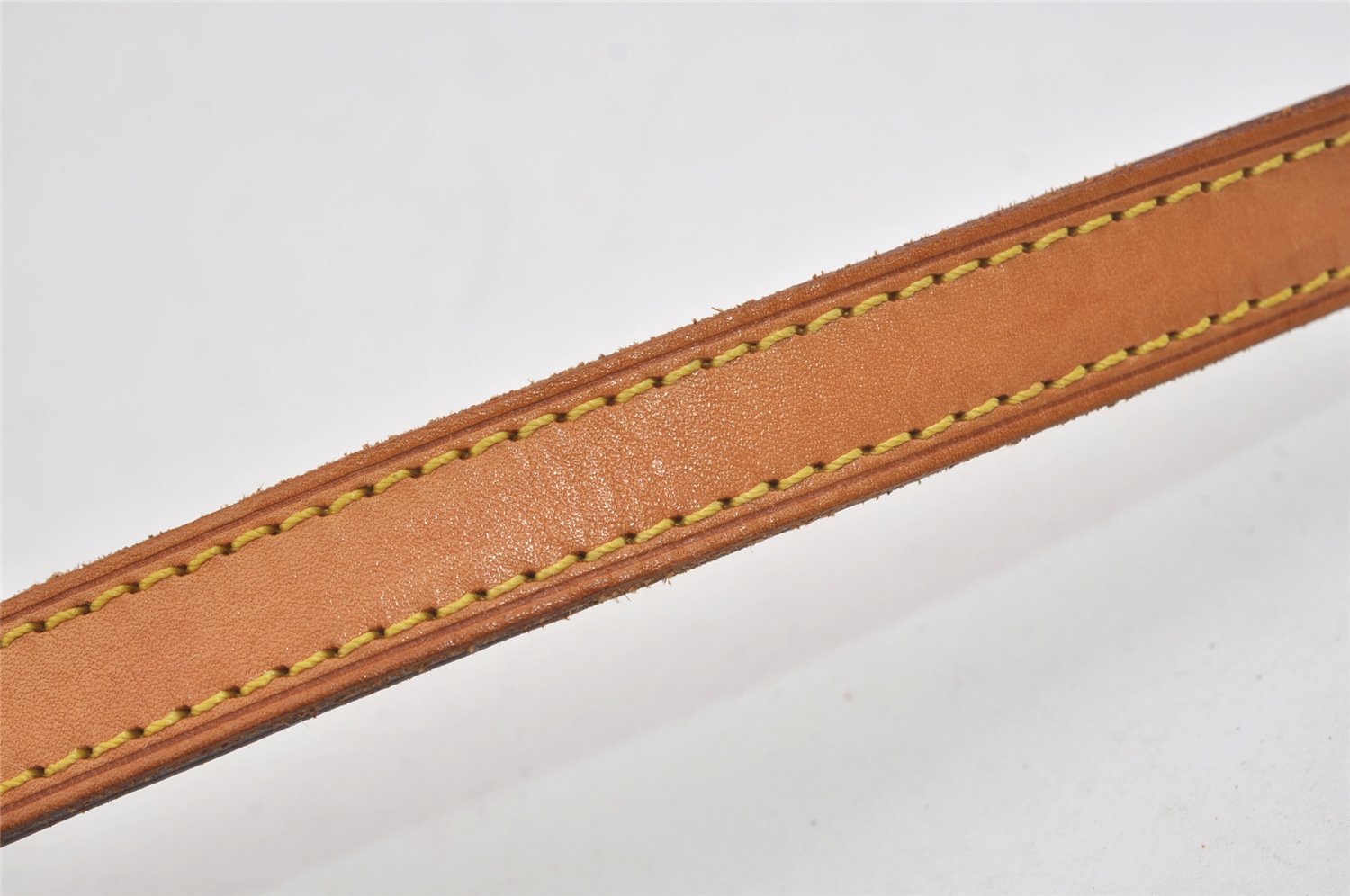 Authentic Louis Vuitton Leather Shoulder Strap For Bucket PM 27.6