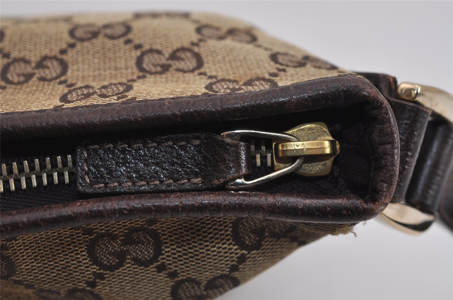 Authentic GUCCI Abbey Shoulder Cross Bag GG Canvas Leather 131326 Brown 3074J