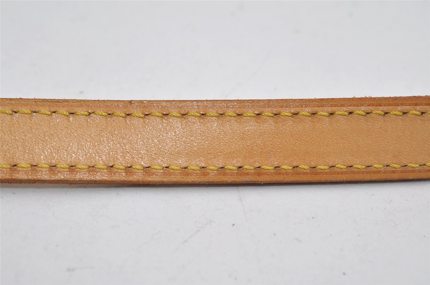 Authentic Louis Vuitton Leather Shoulder Strap For Bucket PM 27.6